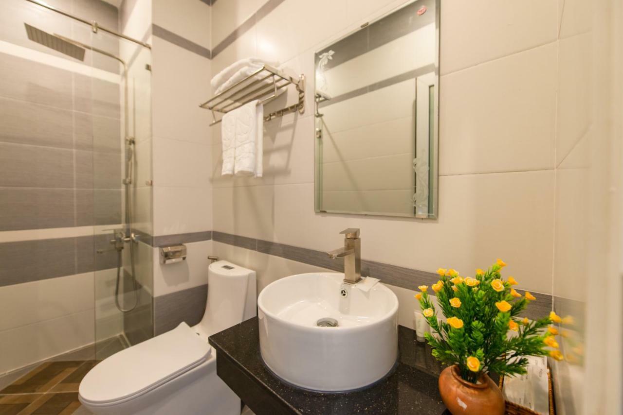 Thoi Binh Hotel Cam Lam Exterior foto